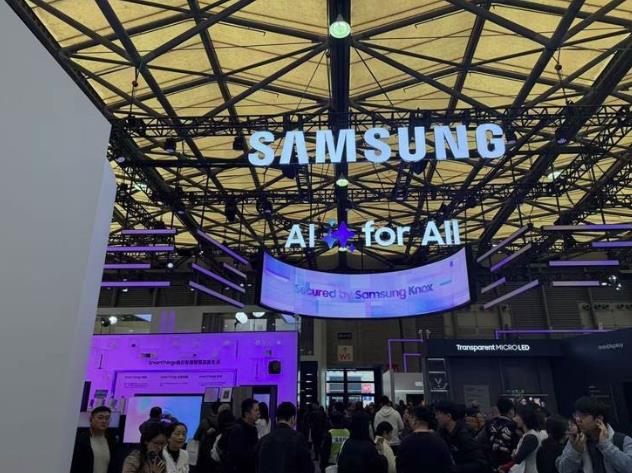 AWE 2025觀察：AI大模型重構家電業(yè)，智慧生活進入“臨界點”